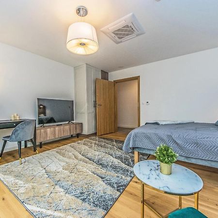 Bh Properties, Apartamenty Teatr Wybrzeze Srodmiescie Gdansk Exterior photo